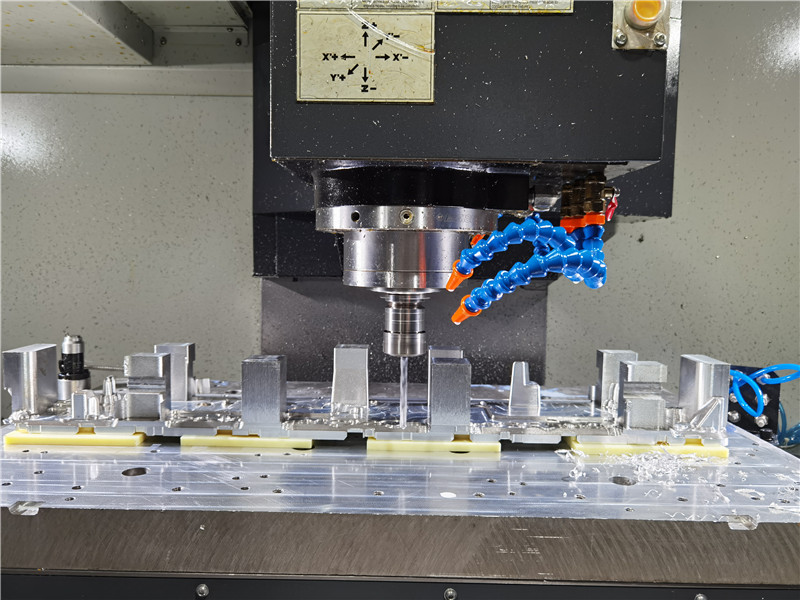 三轴 CNC 加工工艺基础与操作要点 三轴 CNC 加工工艺基础与操作要点